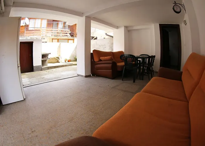 ゲストハウス Aurora